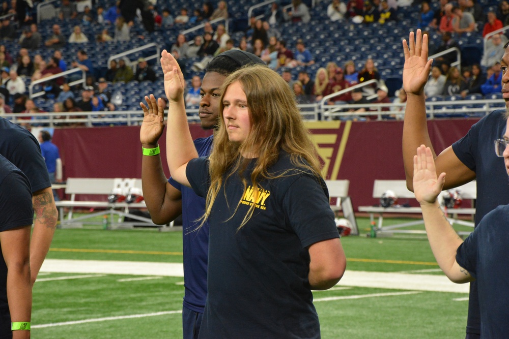 NTAG Heartland Future Sailors take the Oath of Enlistment