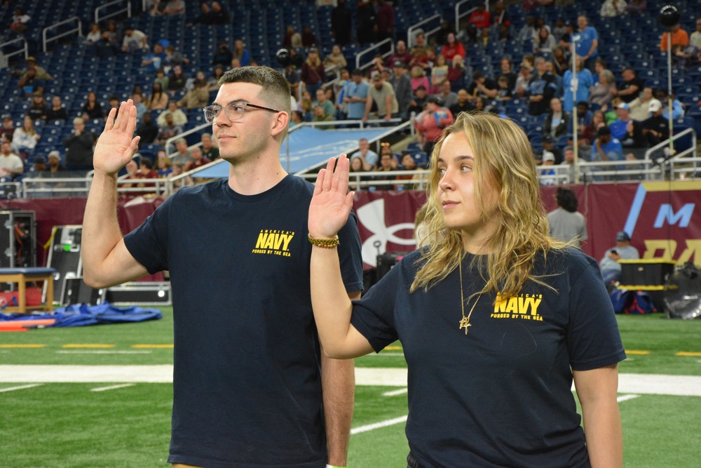 NTAG Heartland Future Sailors take the Oath of Enlistment