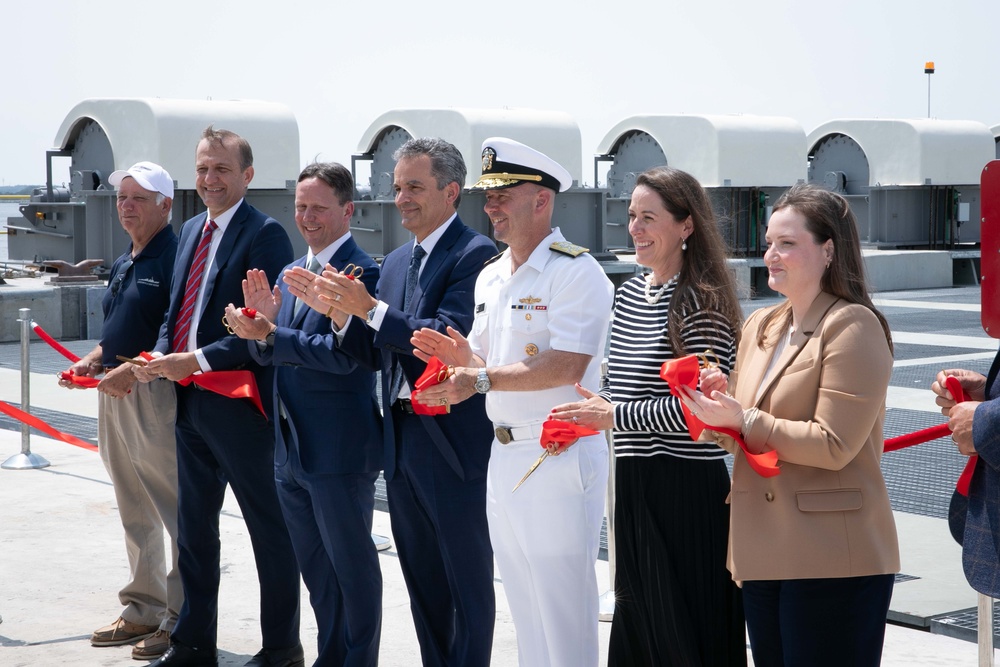 Acting Chief of Naval Operations Attends BAE Systems Shiplift and Land Level Facility Ribbon-Cutting Ceremony