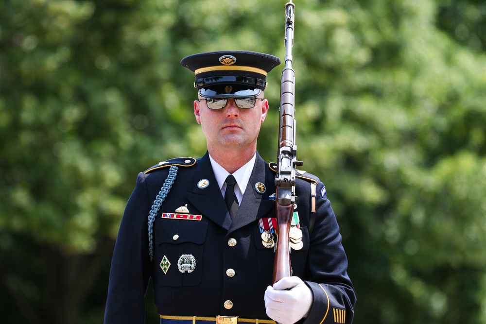 SFC Andrew Jay Sergeant of The Guard Last Walk