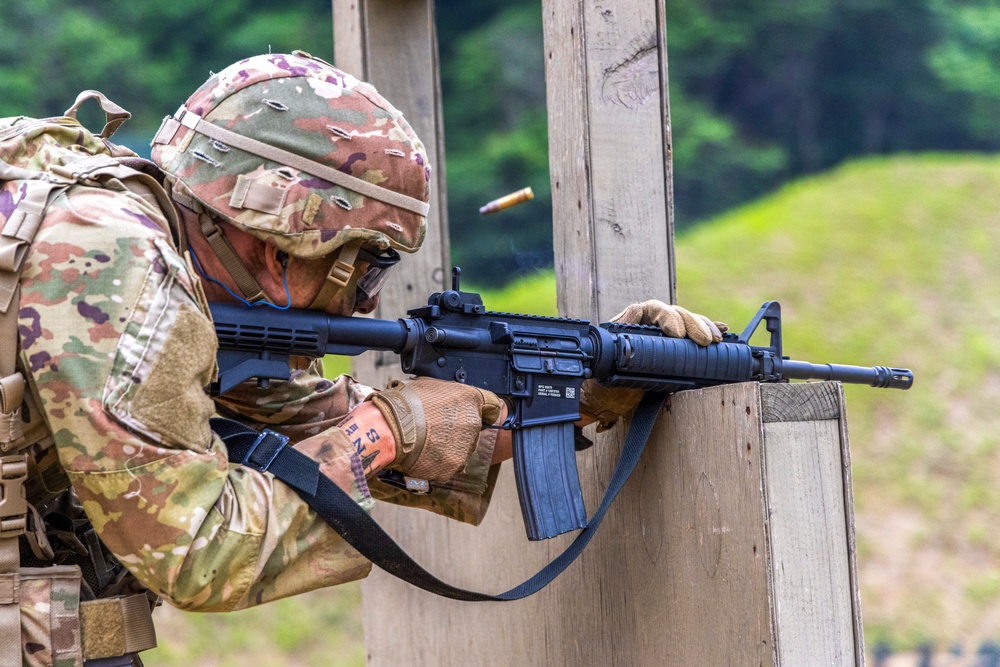 Eighth Army Best Squad Competition - Stress shoot