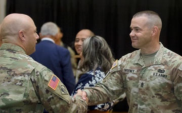 Fort Bliss honors outgoing CSM Sweeney, welcomes CSM Theus at garrison ceremony