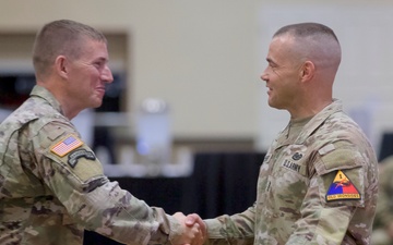 Fort Bliss honors outgoing CSM Sweeney, welcomes CSM Theus at garrison ceremony
