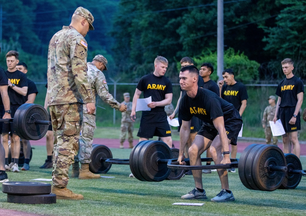 Eighth Army Best Squad Competition - Army Fitness Test