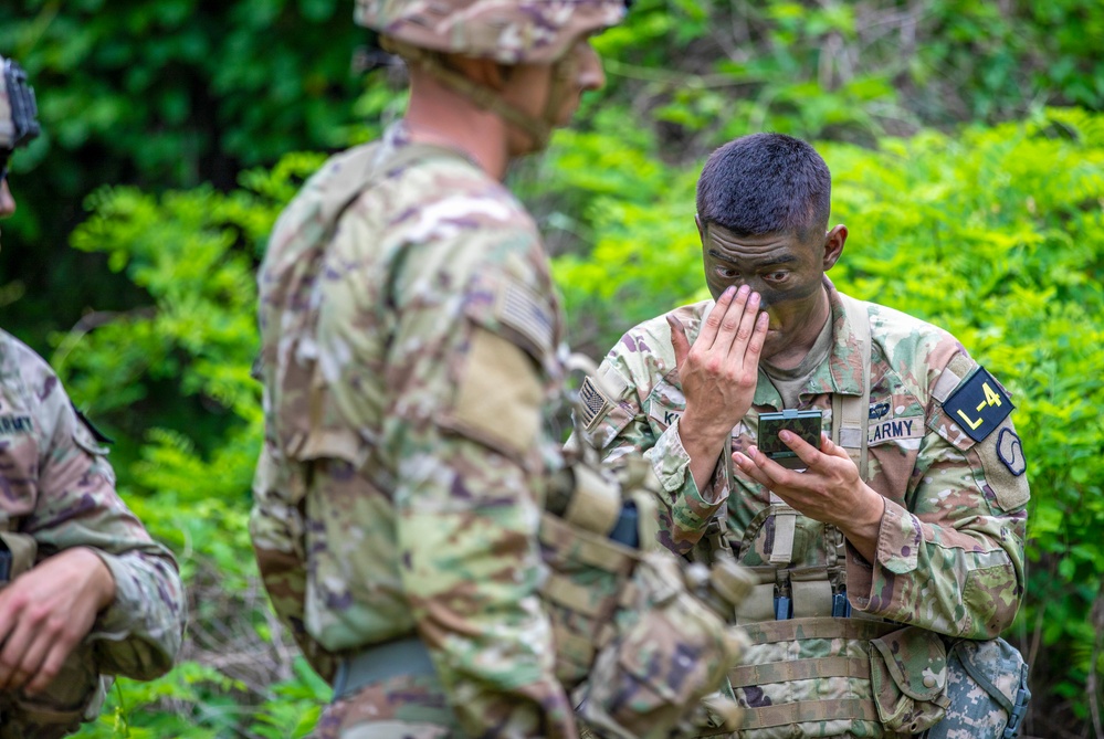 Eighth Army Best Squad Competition - Camouflage and Visual Signaling Techniques