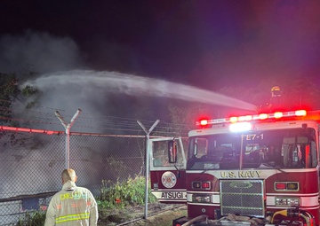 共同協力：厚木基地隊員が綾瀬市の火災対応を支援