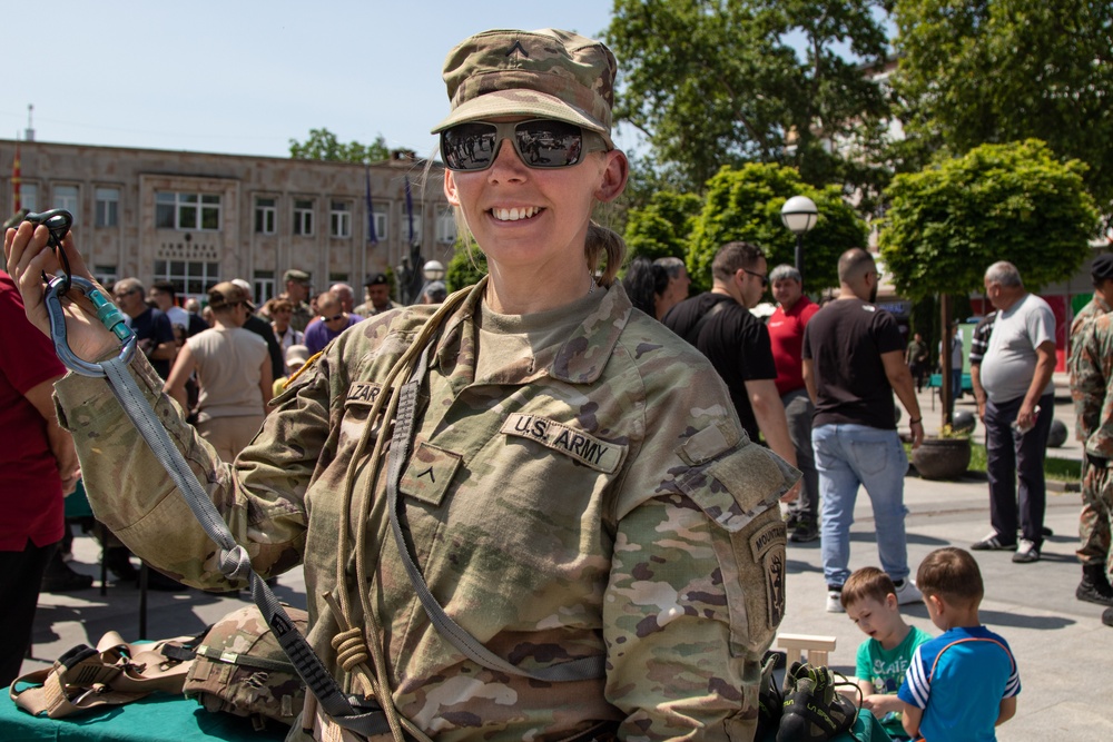 North Macedonia holds Immediate Response event connecting military with civilians