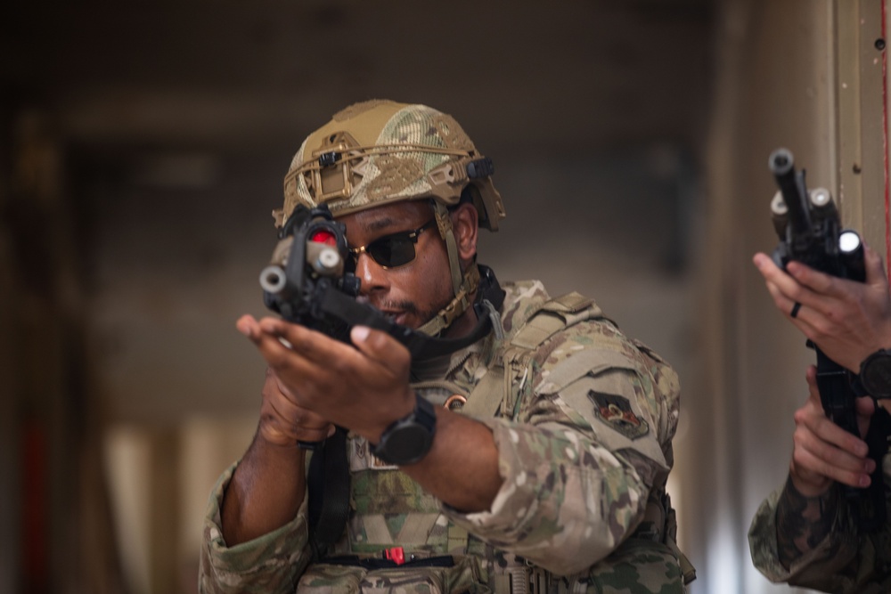 Coalition Members Conduct Joint Weapons Training Exercise at Al Asad Air Base