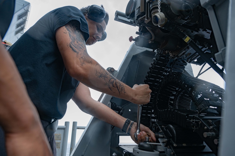 USS America (LHA 6) Conducts MK 38 Live Fire Exercise