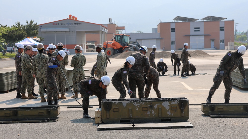 ADR Exercise with Republic of Korea Navy