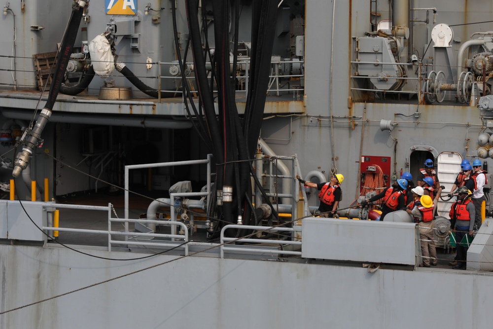 USNS Comfort Underway Replenishment
