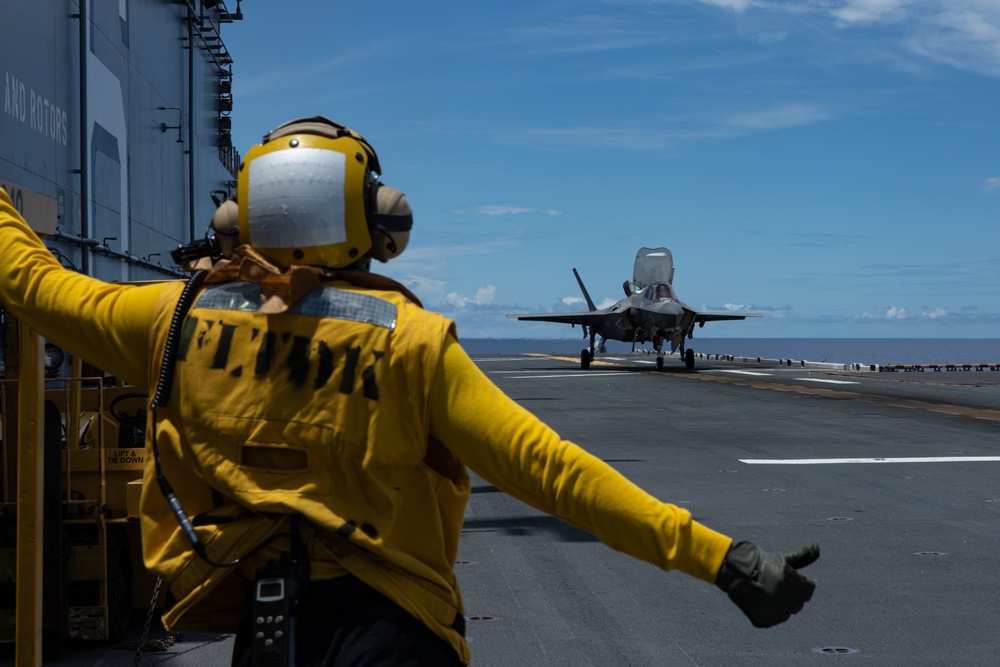 31st MEU | F-35B Ordinance Load, Flight Operations