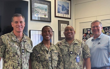 Lt. Laushaw earns NASO warfare qualification