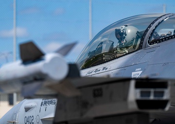 Fini flight honors 52nd FW commanders