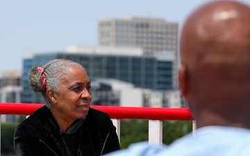 Gold Star families unite on the Ohio River for a day of remembrance