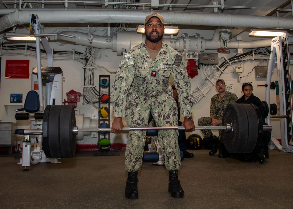 ESSEX MWR 500 lb. CLUB EVENT