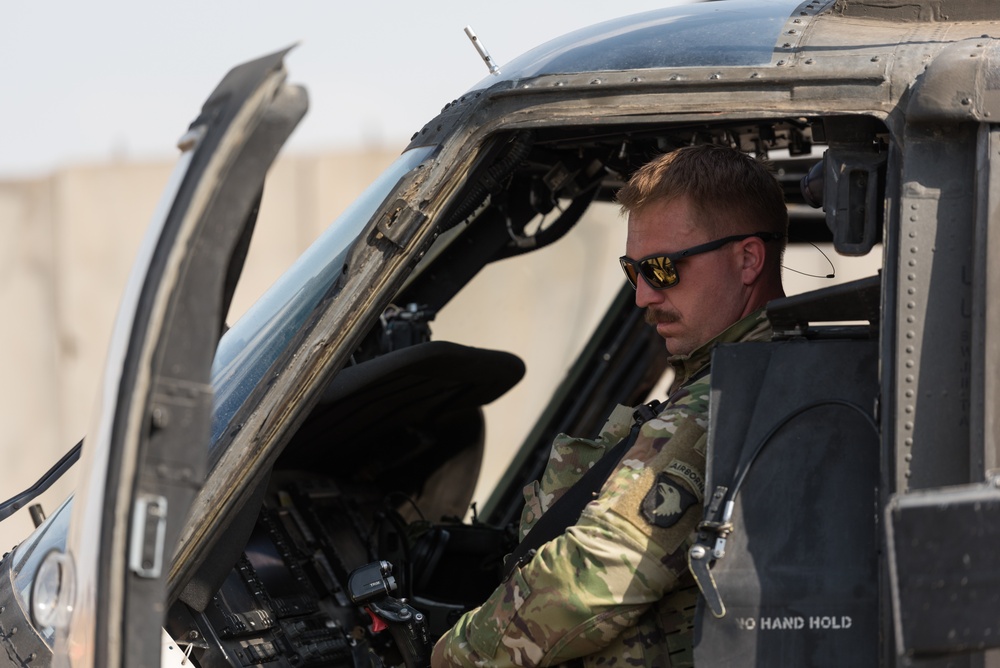 Estonian Defence Forces Conduct Cold, Hot Load Training