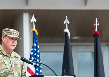 Lyon passes torch to Bell at Space Delta 15, NSDC change of command