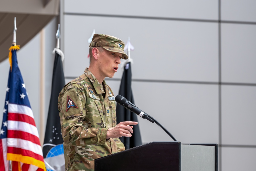 Lyon passes torch to Bell at Space Delta 15, NSDC change of command