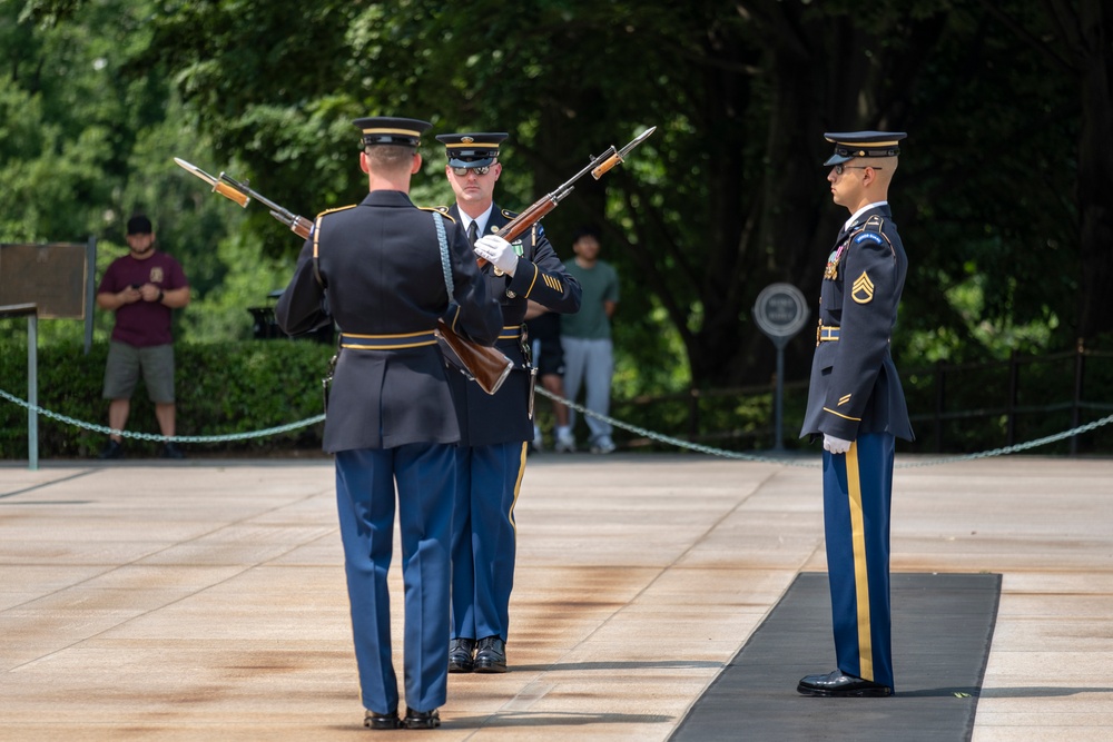 SFC Andrew Jay Sergeant of The Guard Last Walk