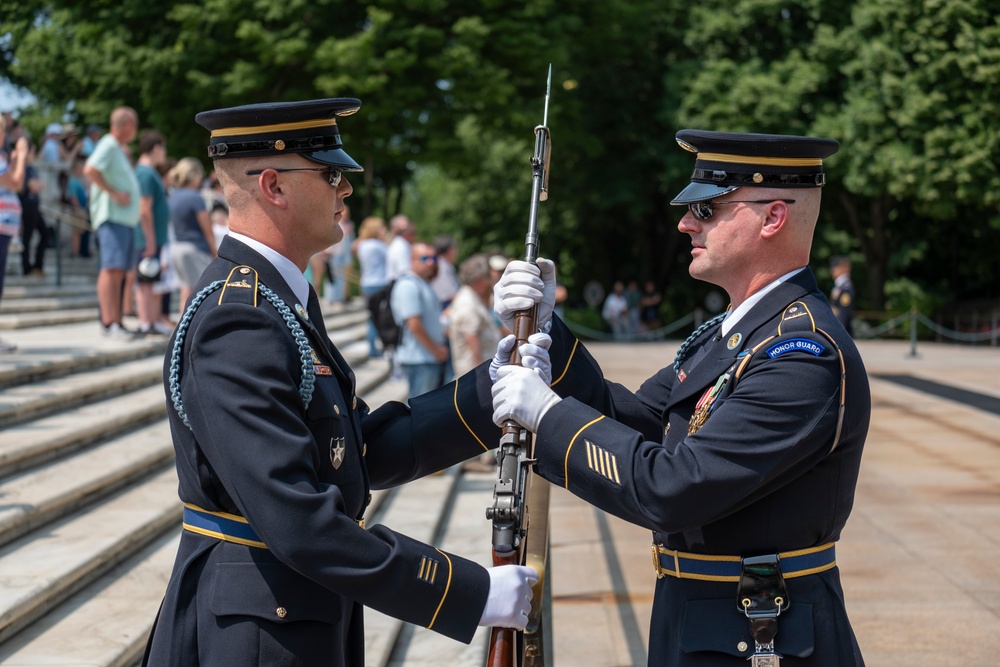 SFC Andrew Jay Sergeant of The Guard Last Walk