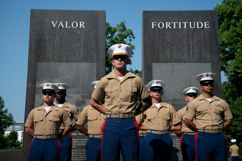 Marine Week Nashville; Wreath Laying at the Tennessee World War II Memorial
