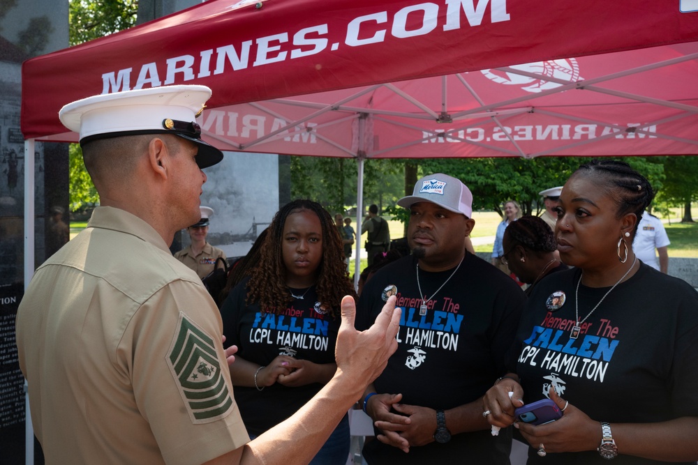 Marine Week Nashville; Wreath Laying at the Tennessee World War II Memorial