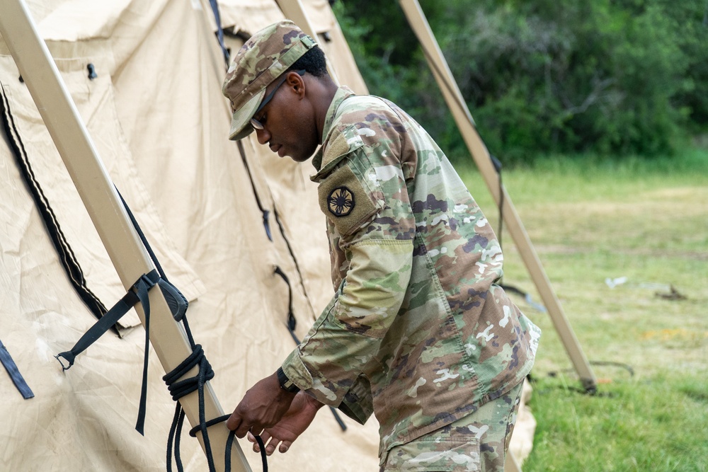 13th Armored Corps Sustainment Command Soldiers Conduct Tear Down Operations