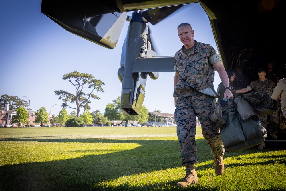 Commandant, Gen. Eric Smith, visits Camp Lejeune,