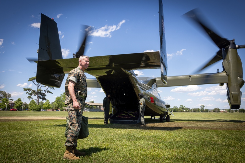 Commandant, Gen. Eric Smith, visits Camp Lejeune