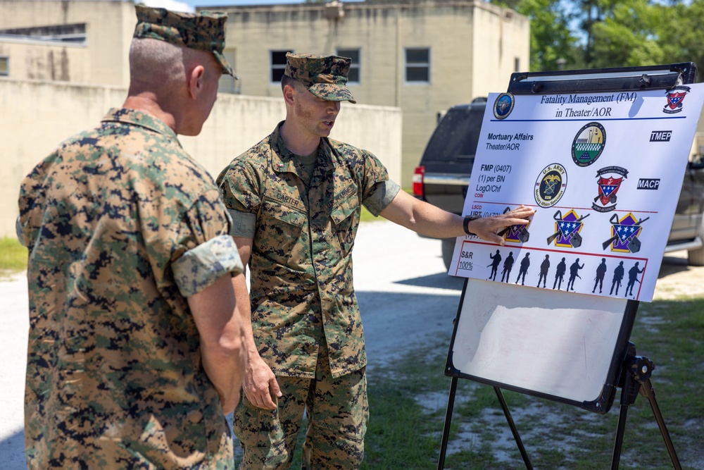 Commandant, Gen. Eric Smith, visits Camp Lejeune