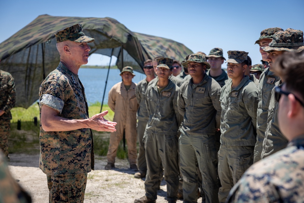 Commandant, Gen. Eric Smith, visits Camp Lejeune