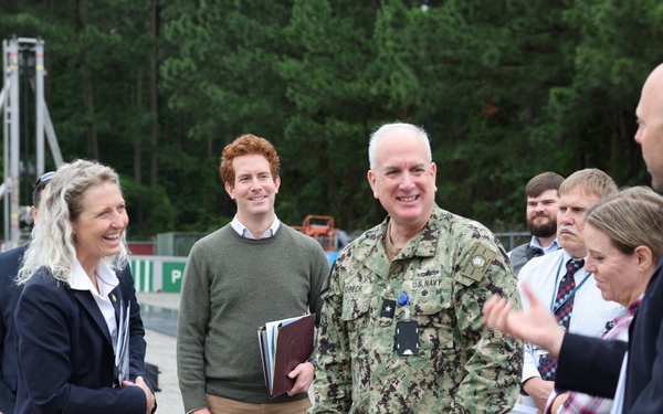 Rep. Kiggans Visits Military Sealift Command Training Center