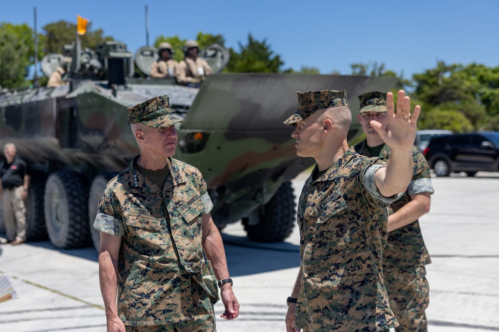 Commandant, Gen. Eric Smith, visits Camp Lejeune
