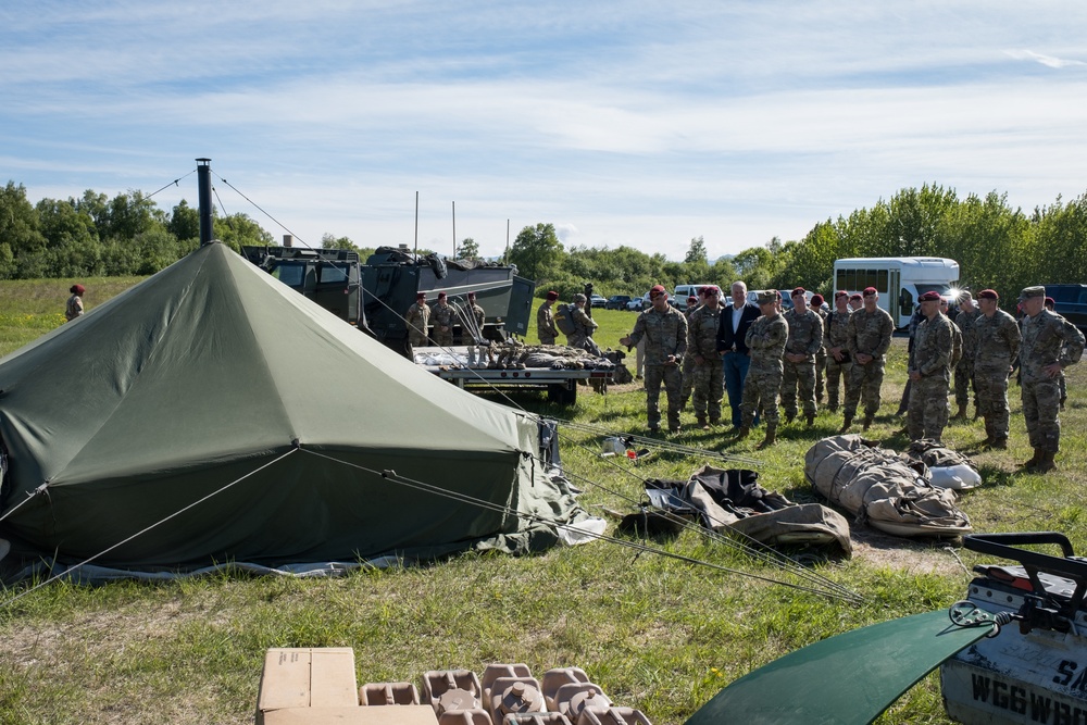 Chairman of the Joint Chiefs of Staff visits Alaska
