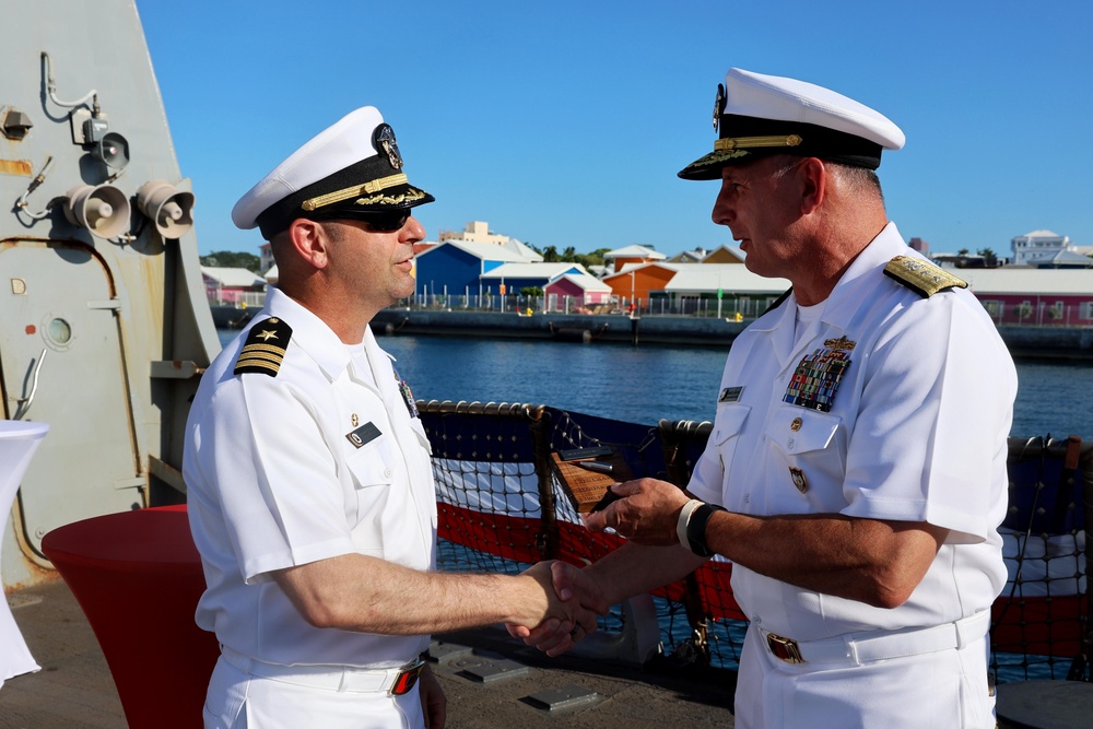 USS Gravely Makes Port Call in Bahamas