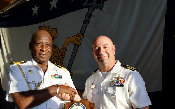 USS Gravely Makes Port Call in Bahamas