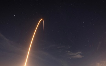 Starlink 6-72 Launches from Cape Canaveral Space Force Station