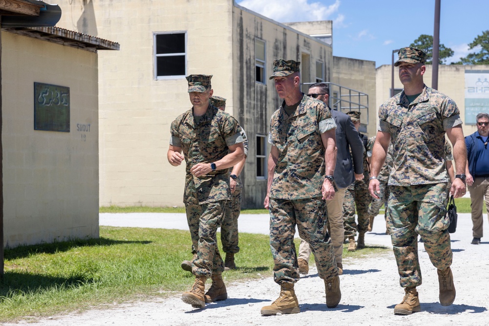 39th Commandant of the Marine Corps Visits 2nd MLG Joint Unit Recovery Team Course 25.2