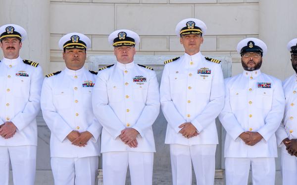 NSWC Carderock Leadership Participates in Wreath-laying Ceremony