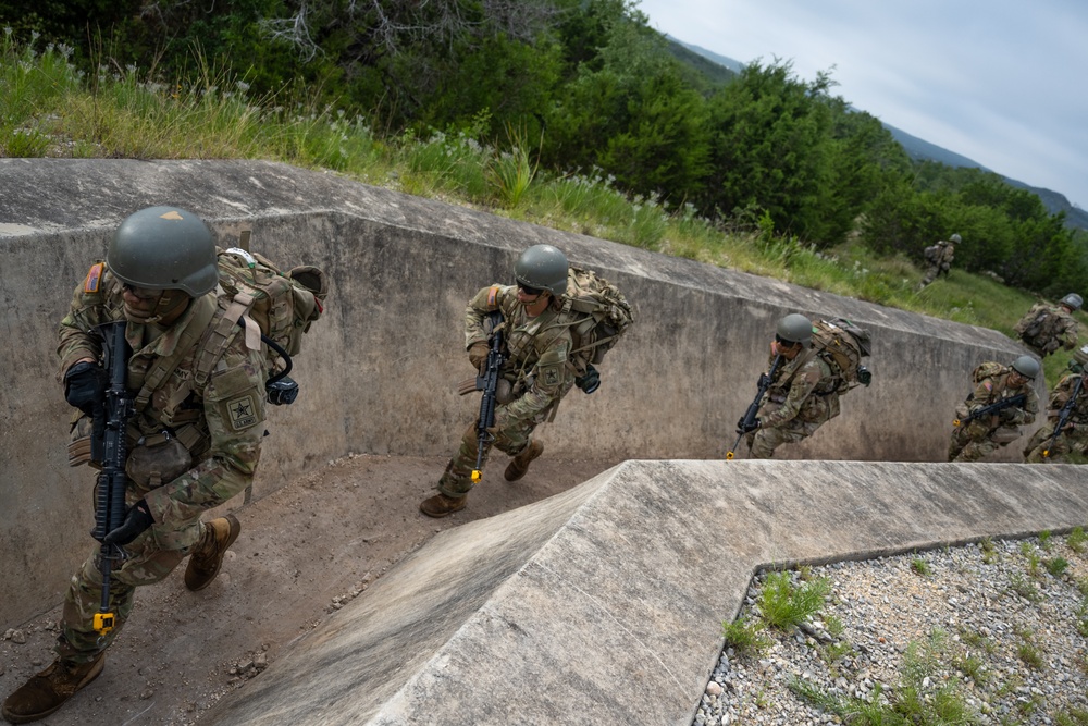 Enhanced Combat Medic pilot program's field training