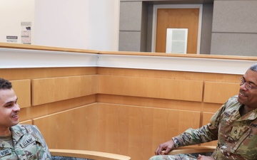 WRAIR's wallet card helps military leaders support Soldiers’ mental health