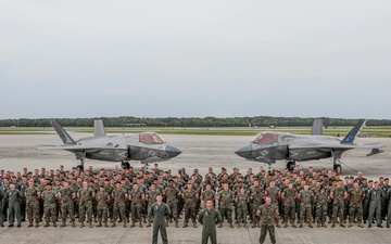 MCAS Beaufort VMFAT-501 Group Photo