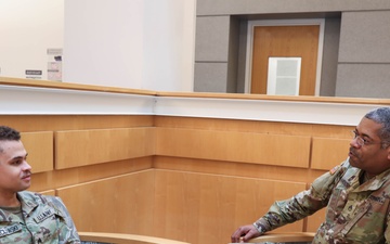 WRAIR's wallet card helps military leaders support Soldiers’ mental health