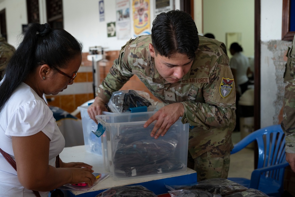 Air Force medical team launches AMISTAD assistance mission in Iquitos