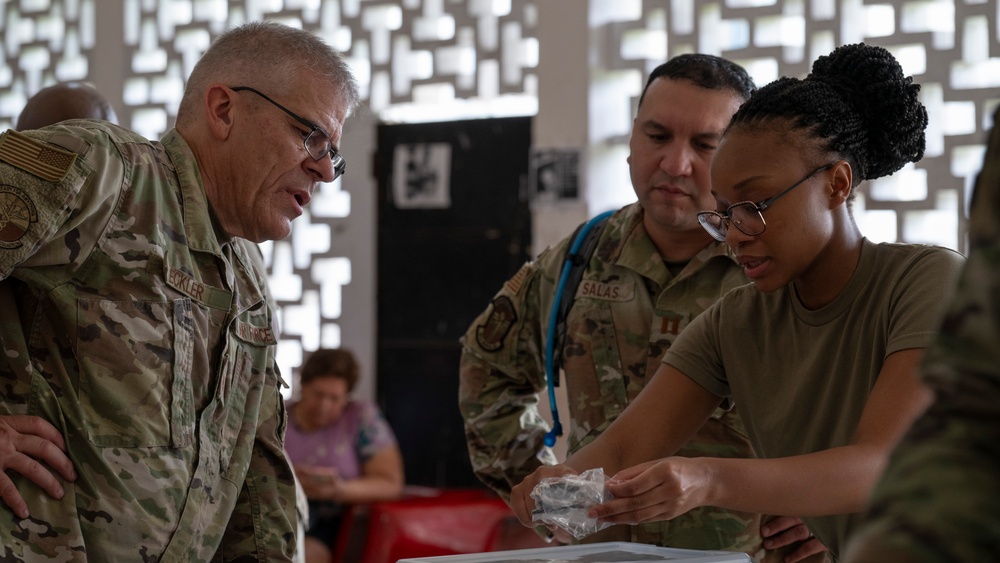 Air Force medical team launches AMISTAD assistance mission in Iquitos