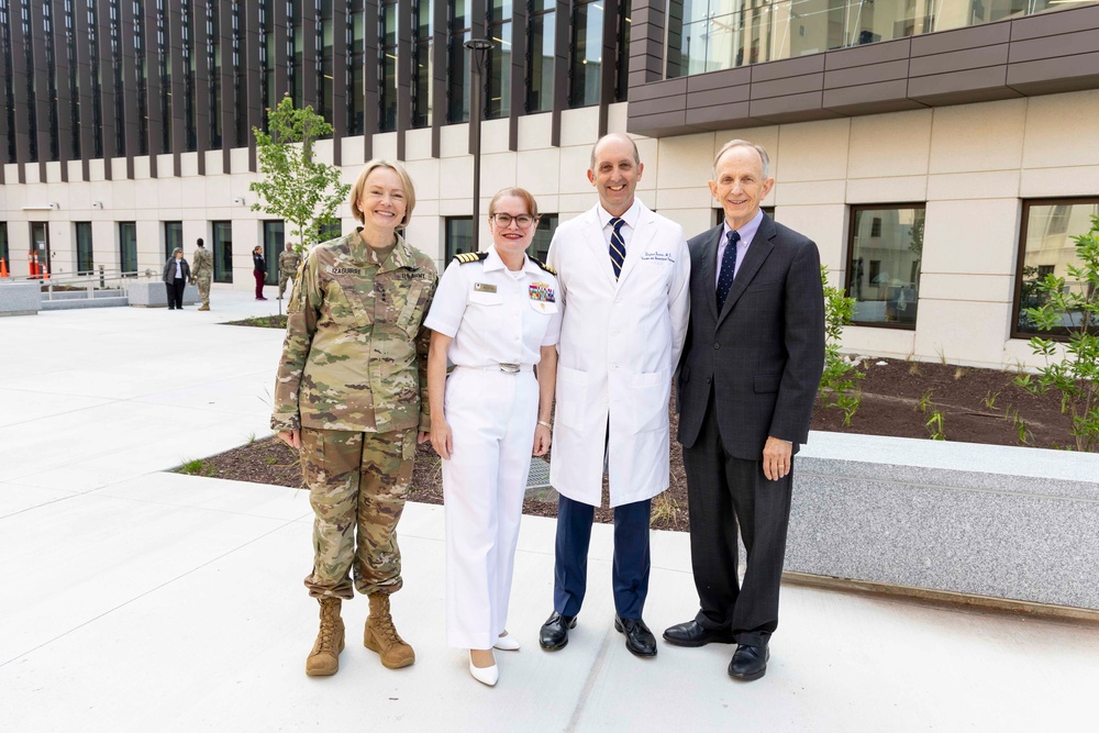 Walter Reed Officially Opens Its New Roosevelt Pavilion