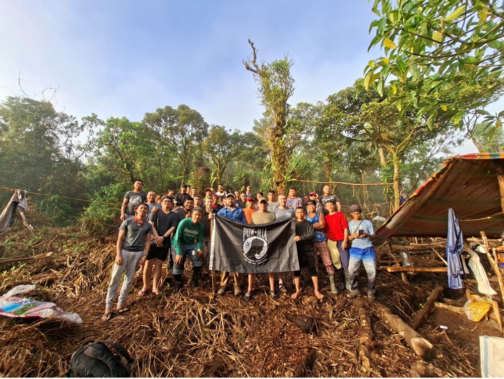 Defense POW/MIA Accounting Agency Partner Investigates possible WWII Era Crash Sites in Republic of the Philippines