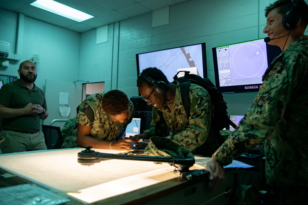 Midshipmen tour Expeditionary Warfare Training Group Pacific