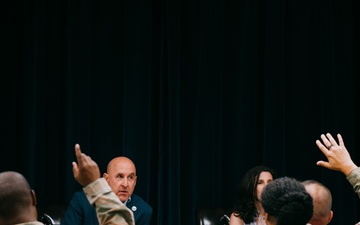 AFAS leadership visits Luke AFB